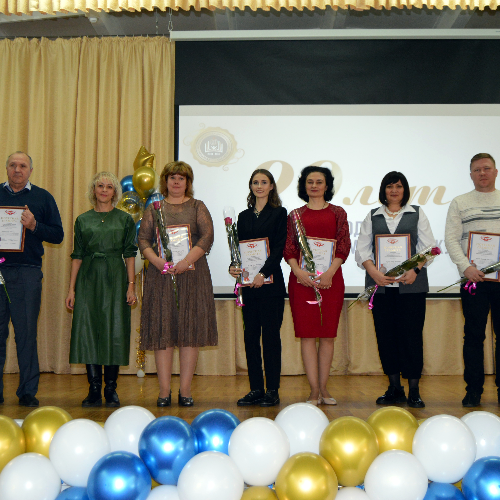 Профсоюз поздравил Кисловодский медицинский колледж с 90-летним юбилеем